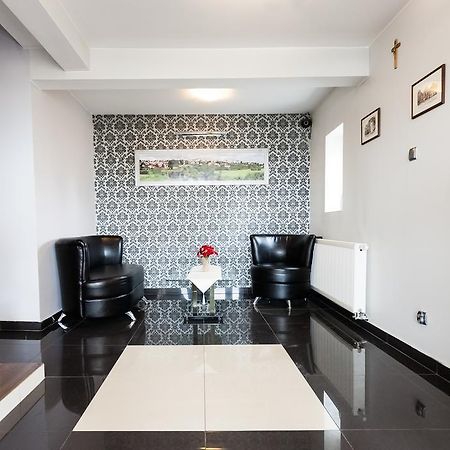 Sleep In Lomza Apartman Kültér fotó